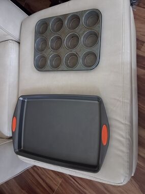 Nonstick Baking Sheet & 12-Cup Muffin Pan - Gray with Orange Accents